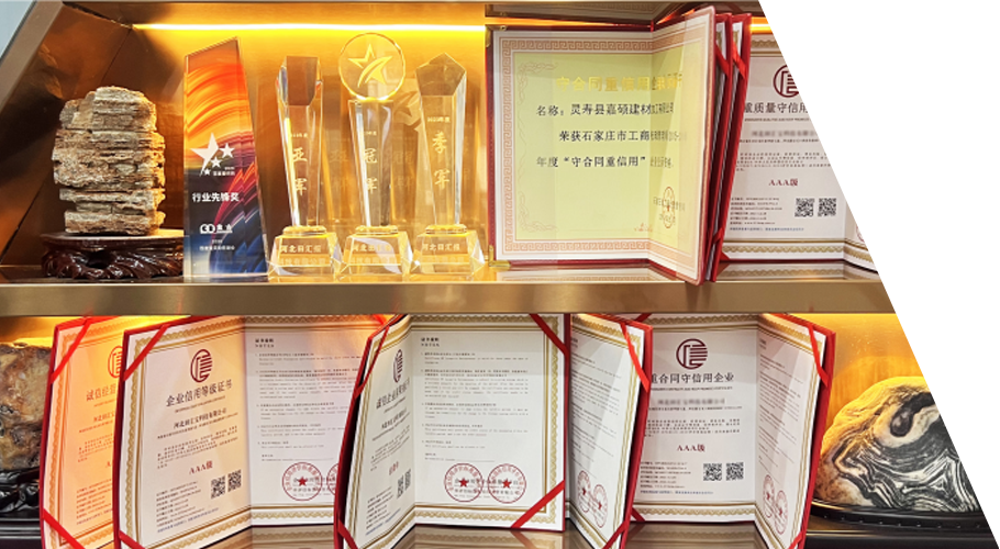 把公司做小，把產(chǎn)品做精 <br>把市場做大，把服務做好